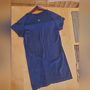 Lululemon Swiftly Tech tee